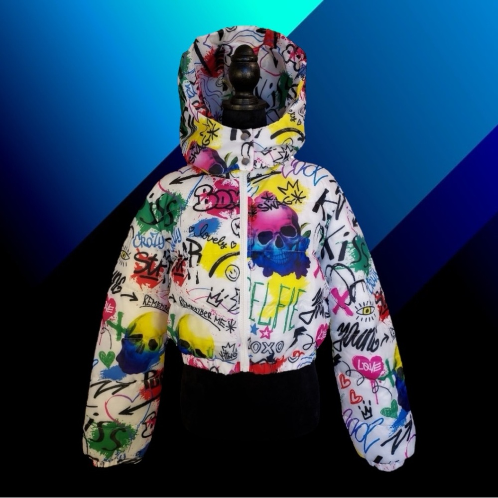 Almost Famous Multi-Colored Cropped Graffiti Prin… - image 1